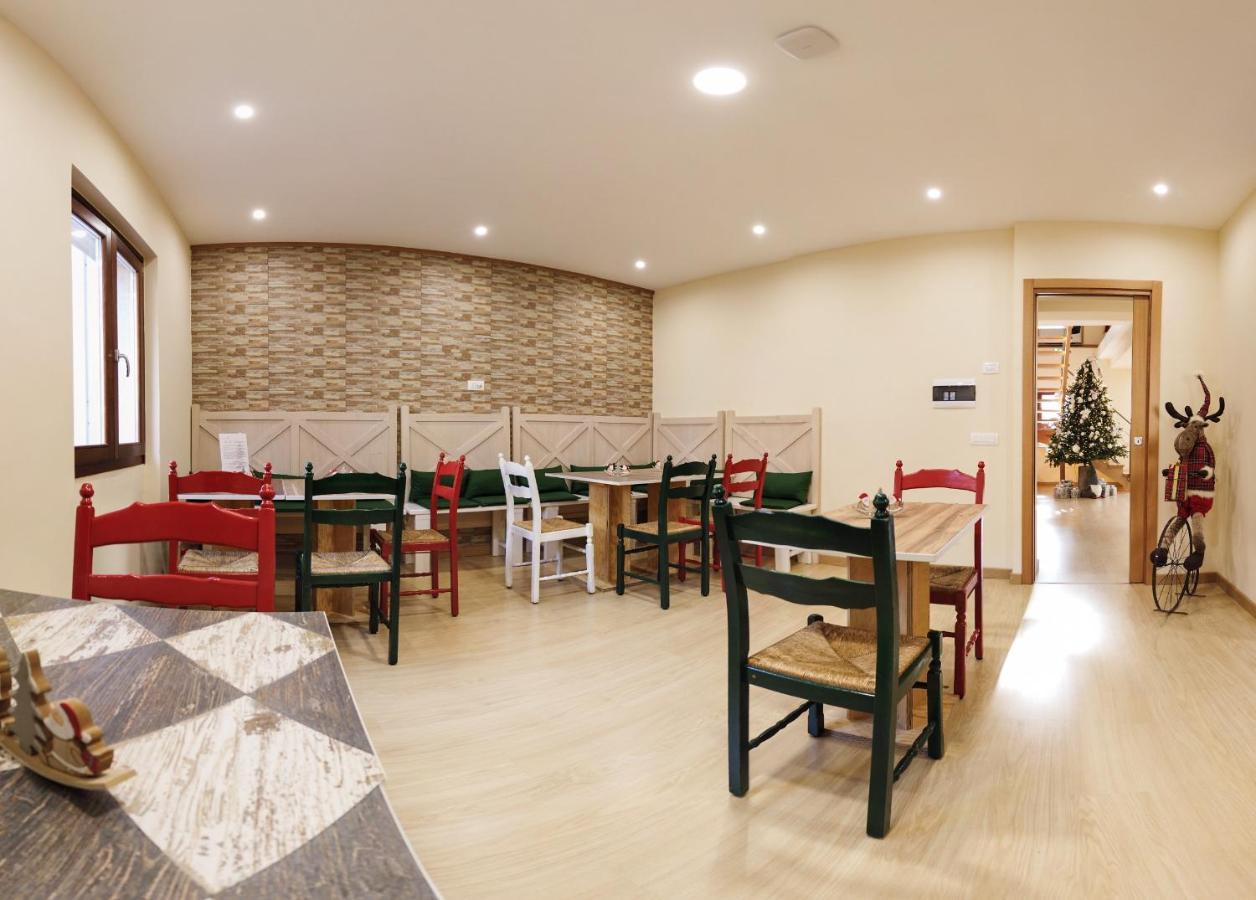 Abete Bianco - Albergo Del Natale Camigliatello Silano Luaran gambar